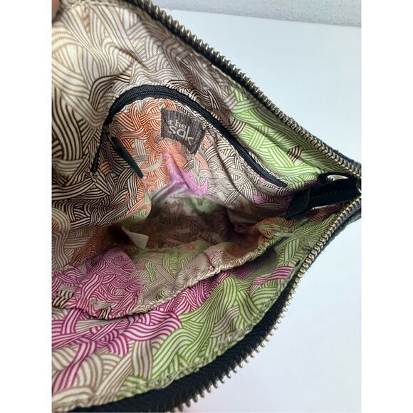 The Sac Kendra Pebbled Black Leather Crossbody Bag Adjustable Strap - Picture 8 of 12